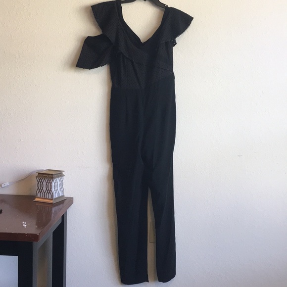 ‼️SOLD‼️Gianni Bini XS Black Jumpsuit NWT - Picture 3 of 5